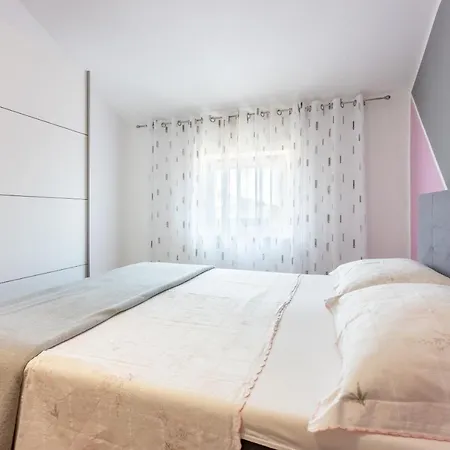 Kijara Apartmani Crikvenica Exterior photo